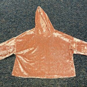 Ivoire Pink Velvet Crop Hoodie sz. S